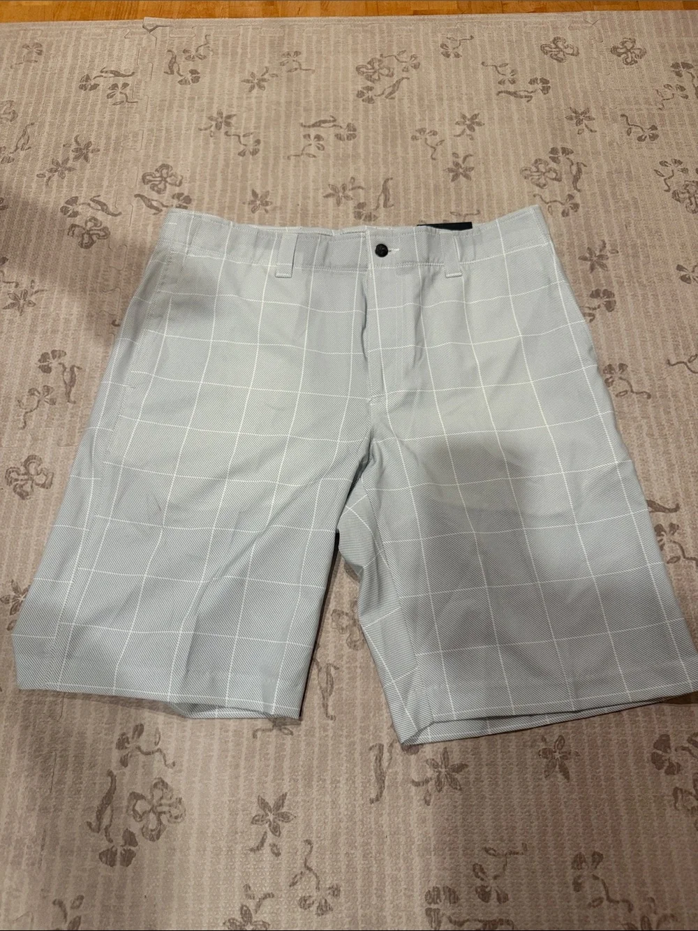 Callaway Light Gray Windowpane Golf Shorts
